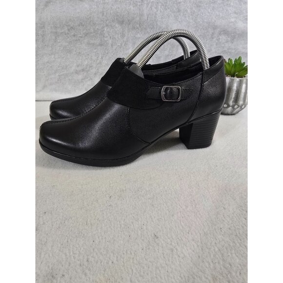 Clarks‎ Bendables Black Leather Ankle Buckle Boot Women's Size 9 Shoes - Picture 4 of 12